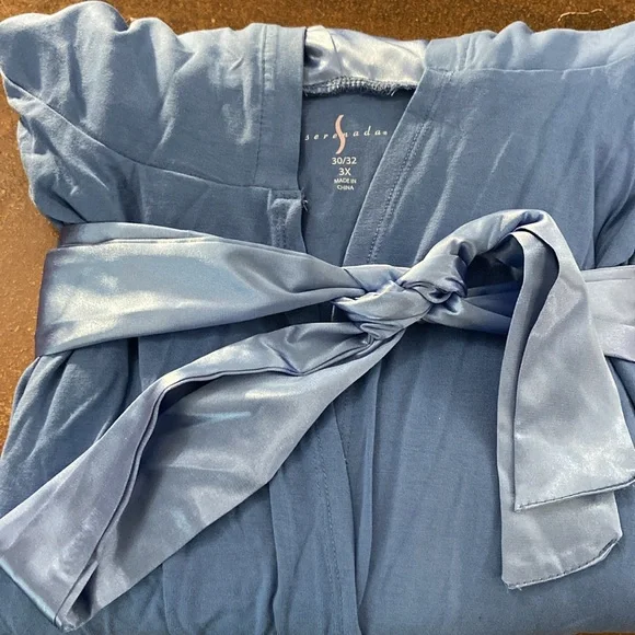 Elegant Blue Catherines Plus Size 3X 30/32 Women's Hooded Robe Serenada satin - Picture 5 of 6